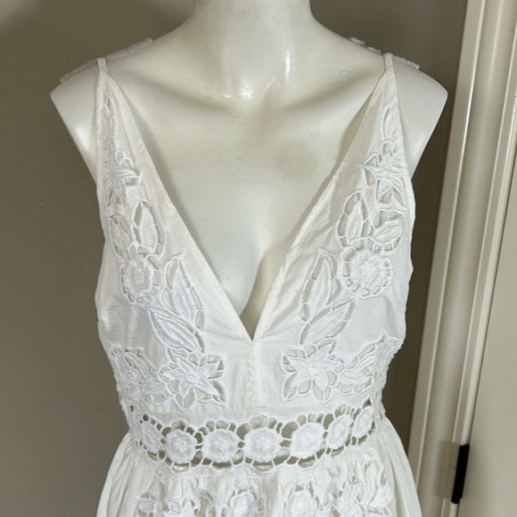 Anthropologie Vineet Bahl Sleeveless V Neck
Floral Cutwork Midi Dress White MNEW - Picture 5 of 16